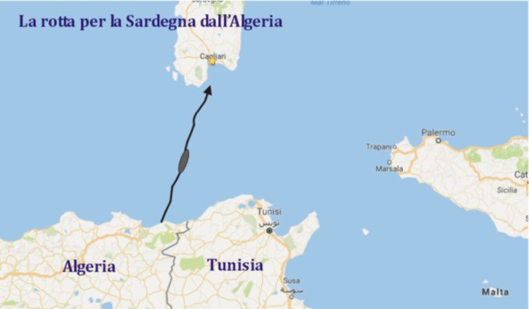 18 algerini salvati su una barca a largo di Cagliari