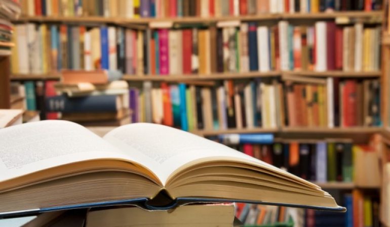 Giunta regionale stanzia 8 milioni per valorizzare il patrimonio librario sardo