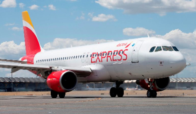 Aeroporto Elmas: Iberia Express inizia oggi i collegamento con Madrid