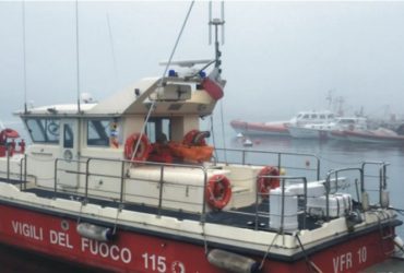 Olbia,   traghetto urta banchina. Il Conapo attacca:  “Porto Olbia senza vigili fuoco è da irresponsabili”