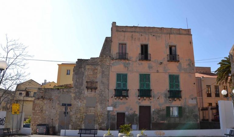 Rubrica: ”Una Strada, un Personaggio, una Storia” Cagliari,  piazzetta Mundula