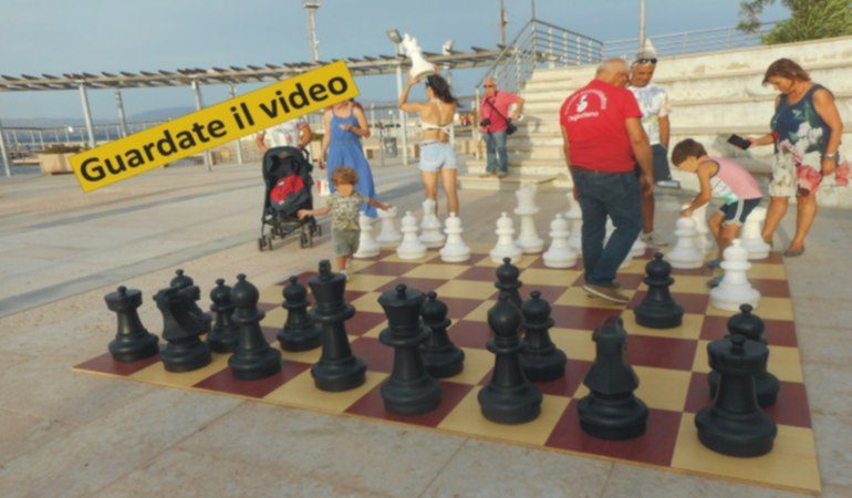 Cagliari: scacchi per tutti a Marina Piccola – VIDEO