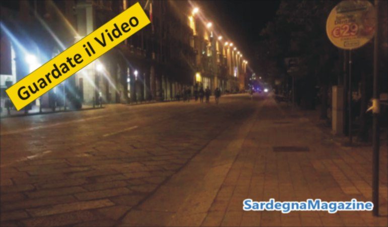 Cagliari: Via Roma deserta alle  23 di stanotte primo sabato di  zona pedonale – VIDEO