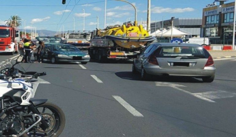 Cagliari: una 15enne investita in viale Marconi, ricoverata in codice rosso