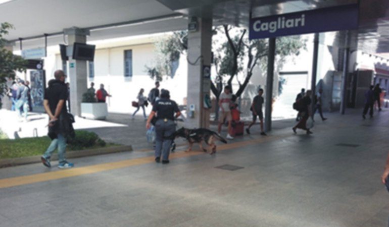 Polfer: Controlli di passeggeri e bagagli nelle stazioni ferroviarie dell’Isola
