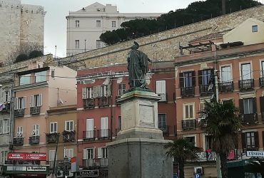 Cagliari, “Una piccola Storia”: La statua di Carlo Felice