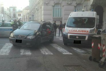 Cagliari: Opel investe un’anziana nelle strisce pedonali