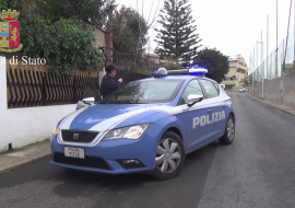 Polizia, operazione “Safety Car II”:  3.535 veicoli controllati, 425 persone identificate, 10 veicoli sequestrati