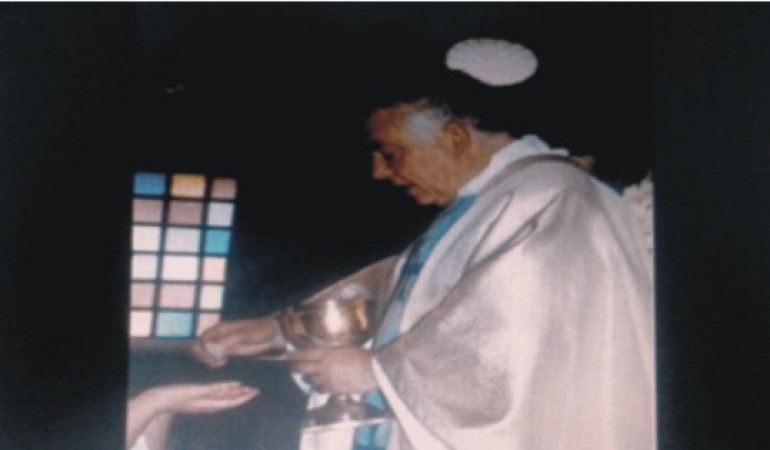 Addio a don Sanna: a  86 anni si spegne il don Bosco della Marmilla