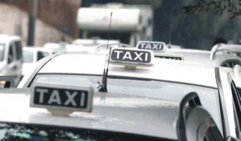 Taxi a Cagliari: riordino del servizio con  nuove corse e tariffe predeterminate per numerosi percorsi