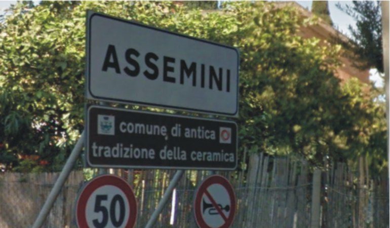 Ad Assemini la “Pentolaccia dei bambini”