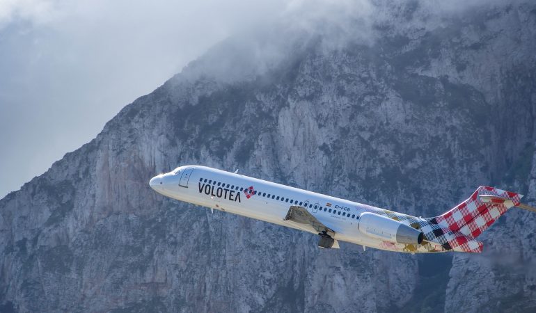 Cagliari, Elmas: decollano  le nuove rotte Volotea per Lione e Bordeaux