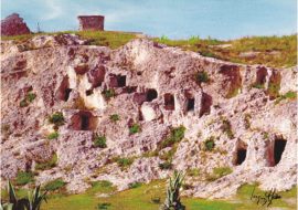“Una piccola Storia” Cagliari, Il colle e la necropoli di Tuvixeddu