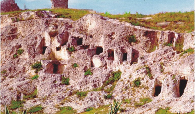 “Una piccola Storia” Cagliari, Il colle e la necropoli di Tuvixeddu