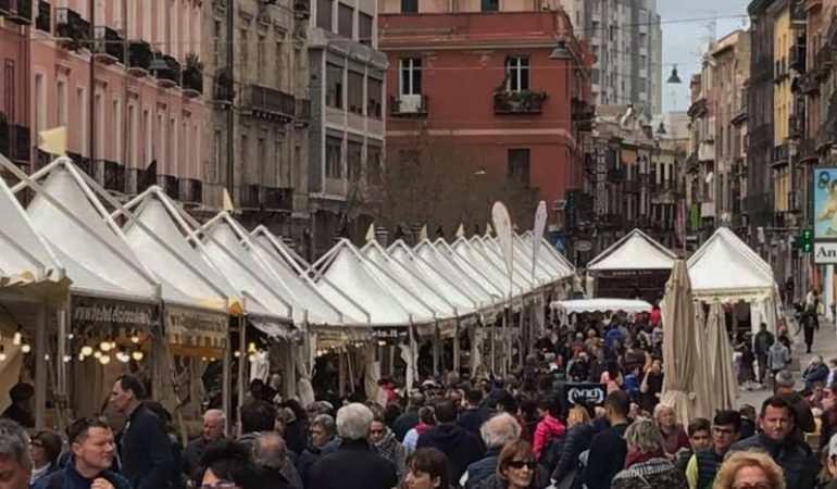 Cagliari, una città…dolce!:  Festa del cioccolato nel Corso Vittorio Emanuele