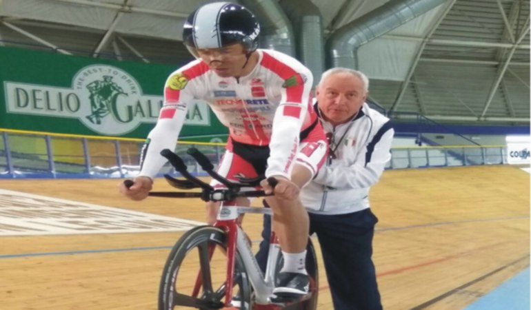 Walter Uccheddu ha conquistato a Brescia  il record mondiale dell’ora di ciclismo su pista nella categoria “Trapiantati”