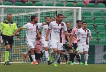 Calcio Serie A: Un Cagliari ordinato è spietato  batte il Palermo 3 a 1.