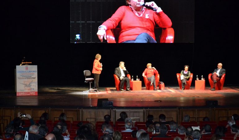 Susanna Camusso a Sarroch e Cagliari a  sostegno della campagna  referendaria    