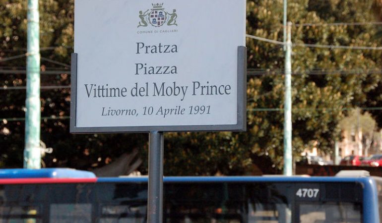 Cagliari: inaugurata una piazza dedicata alle vittime del Moby Prince