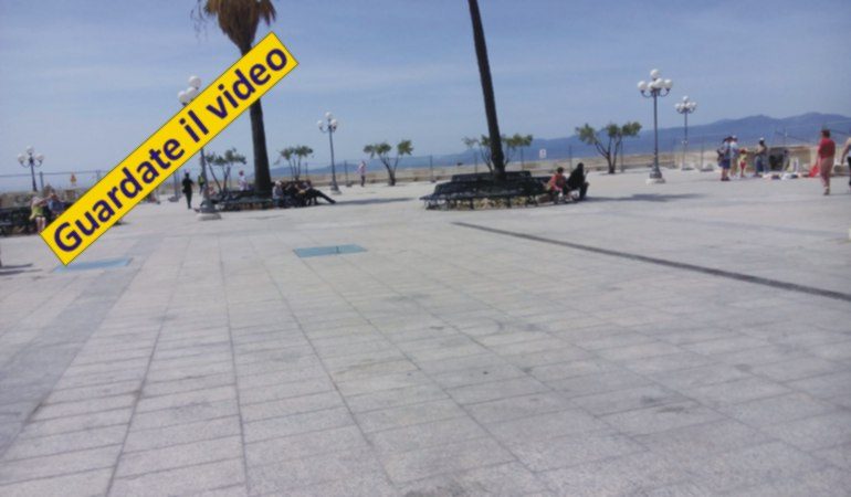 Cagliari, Bastione: turisti a passeggio tra operai e  transenne  – VIDEO