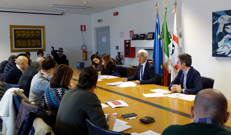 Presentata  la Finanziaria 2017: priorità per sviluppo, lavoro e politiche sociali