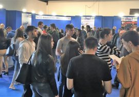 Cagliari,  “OrientaSardegna”:  lo stand della Difesa fra i più visitati dai giovani studenti