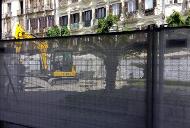 Cagliari: Iniziati i lavori in piazza Yenne, disagi per commercianti e clienti
