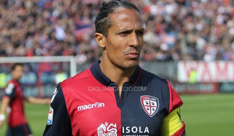 Calcio: Bruno Alves, lascia il Cagliari