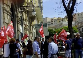 Cagliari: Sit-in dei lavoratori dei servizi in esternalizzazione   della  Camera di Commercio