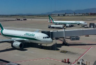 Avaria a un motore: volo Alitalia rientra a Cagliari