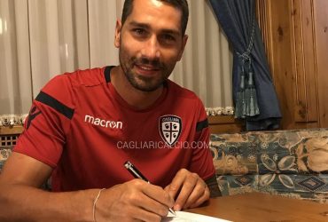 Marco Borriello rinnova con il Cagliari