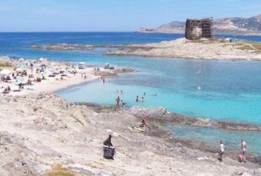 Imposta di soggiorno e spiagge a numero chiuso per la stagione turistica in Sardegna