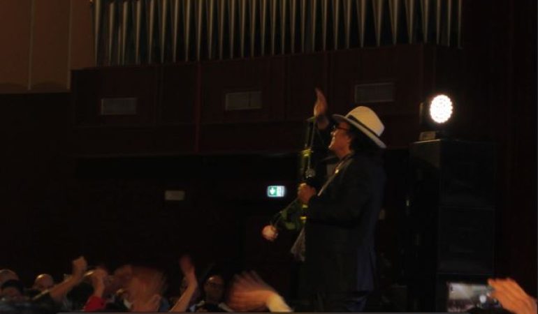 Albano entusiasma il pubblico all’auditorium di Cagliari