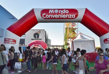 Sestu: Assalto pacifico allo store di “Mondo Convenienza”