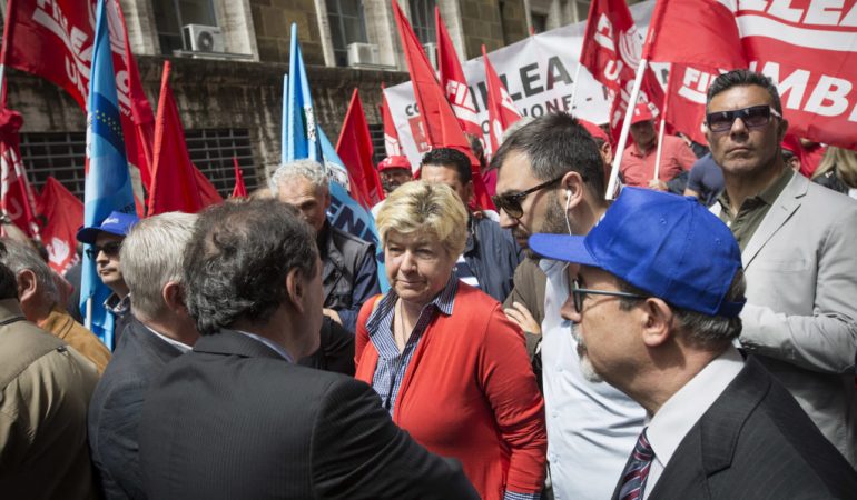 Cgil sul piede di guerra: contratto edili scaduto da oltre un anno