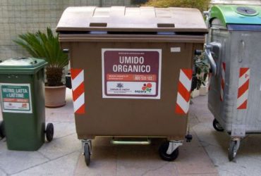 Cagliari, rifiuti: nuove regole per i titolari di attività