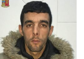 Cagliari: Algerino con foglio di via arrestato per spaccio in piazza Amendola