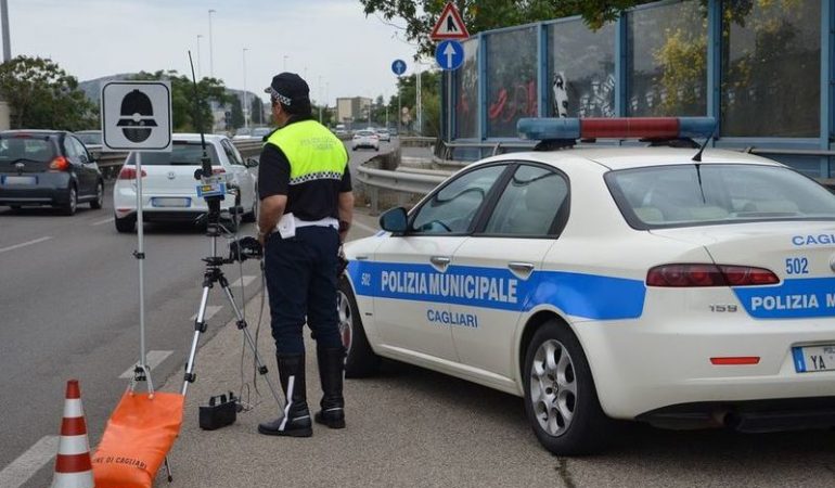 Cagliari: Attenti al controllo della velocità nel mese di aprile, ecco postazioni e orari