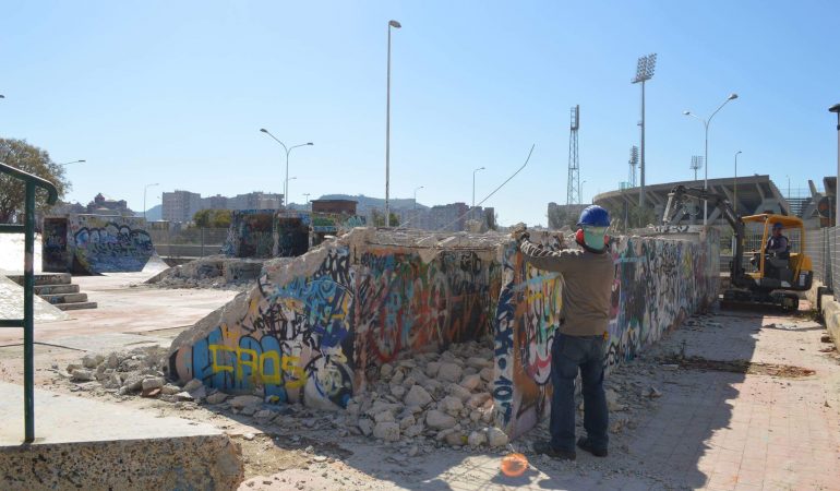 Cagliari: tante polemiche per lo smantellamento dello spazio skate di via  Rockefeller. Gli assessori  dicono la loro