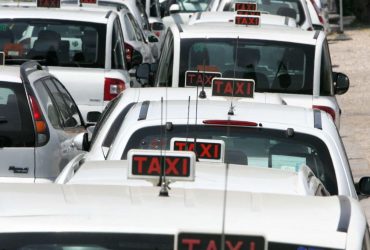 Pochi giorni ancora per diventare autisti di taxi, Ncc e barche