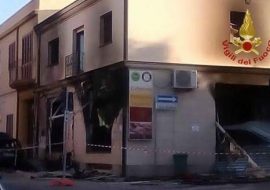 Pirri: esplosione in  un bar, due appartamenti evacuati