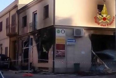 Pirri: esplosione in  un bar, due appartamenti evacuati