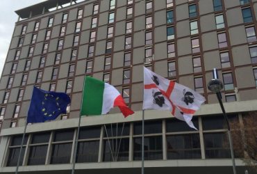 Cagliari: Topi nel palazzo della Regione