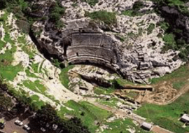 Cagliari: l’Anfiteatro svela un ambiente ricco di affreschi