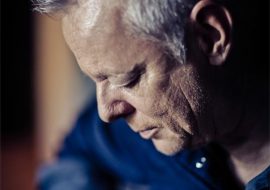 Tommy Emmanuel torna a Cagliari