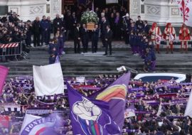 Lungo addio a Davide Astori