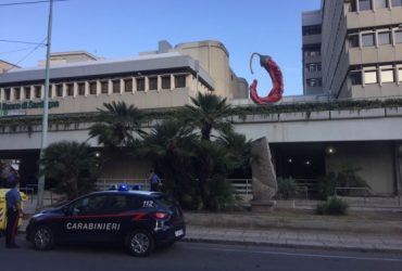 Allarme bomba rientrato a Cagliari per una valigia abbandonata
