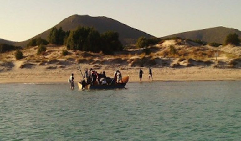 Sbarco di 15 Algerini a Porto Pino