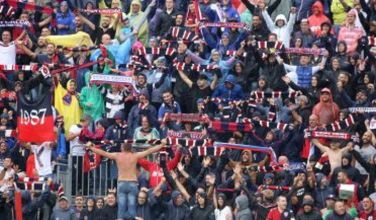 Daspo per due tifosi cagliaritani dopo Spal-Cagliari