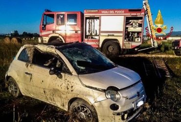 Sanluri: muore nell’auto uscita di strada